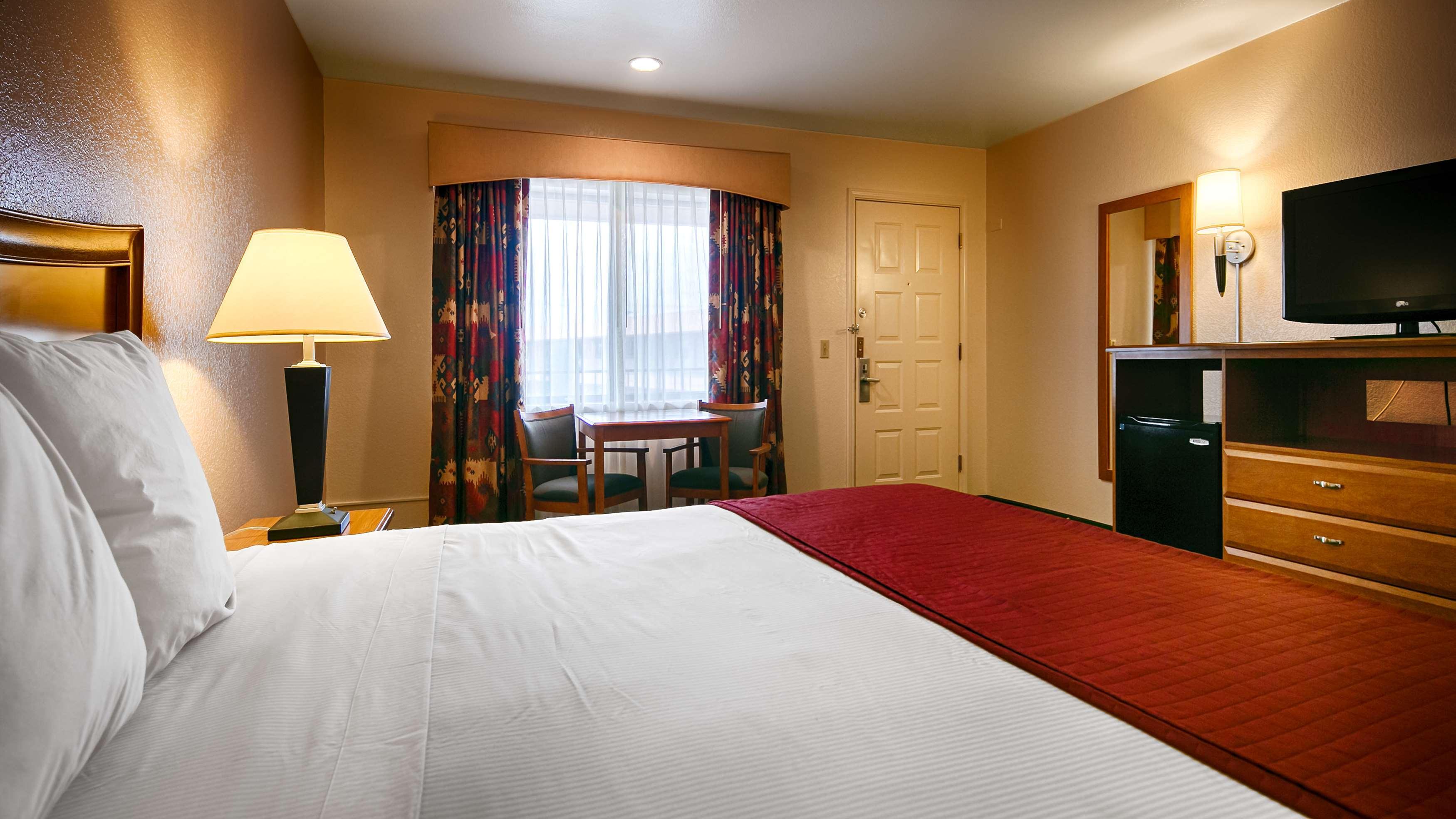 Best Western Canyon De Chelly Inn Chinle Bagian luar foto