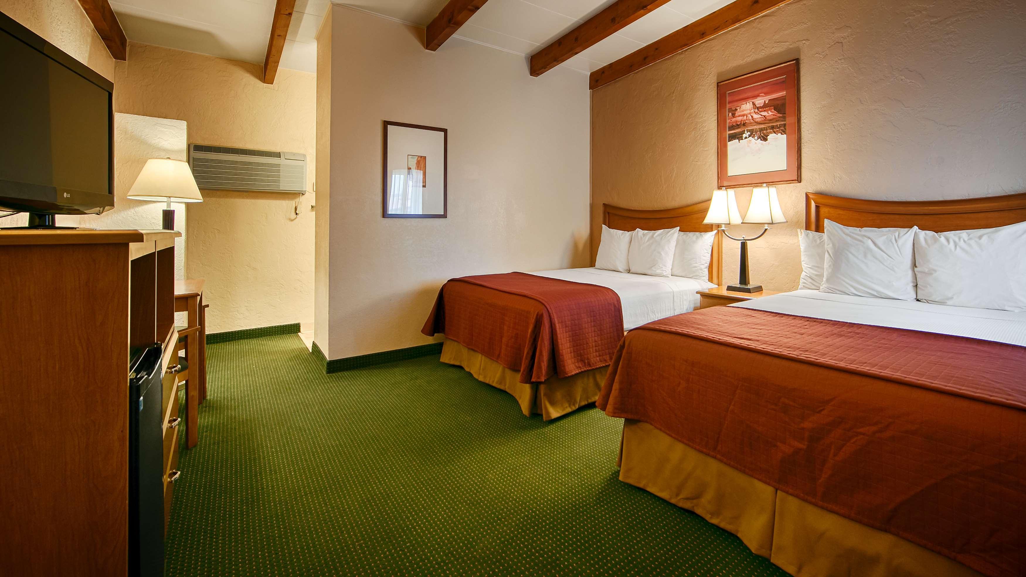 Best Western Canyon De Chelly Inn Chinle Bagian luar foto